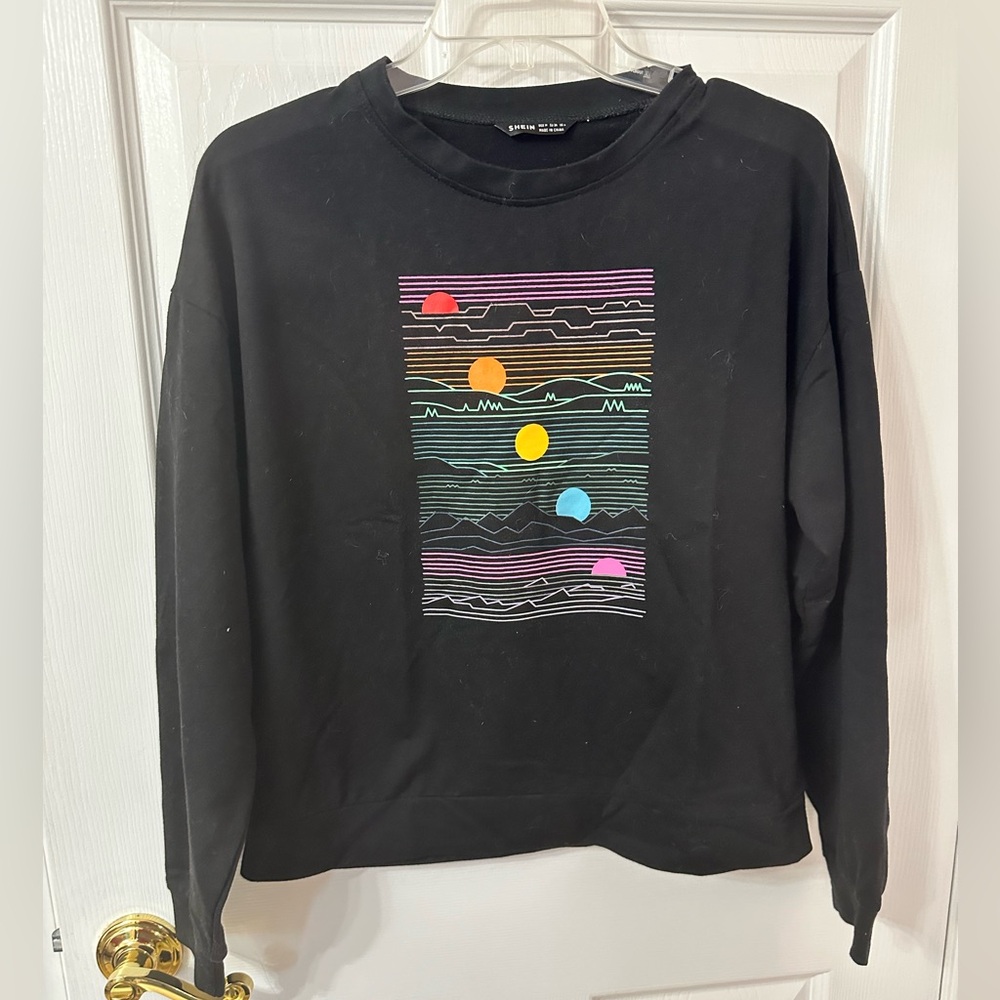 Long sleeve black graphic tee - arizona sunscape